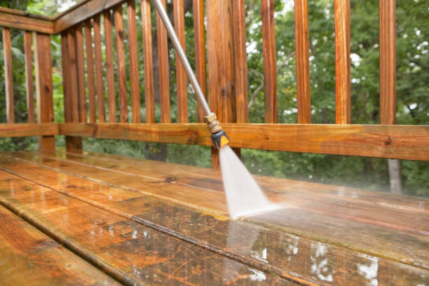 Best Pool Deck Cleaning  in Seabrook Farms, NJ